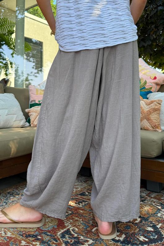 Sandbar Linen Blend Bloom Barrel Pant Mocha Due approx 1 week